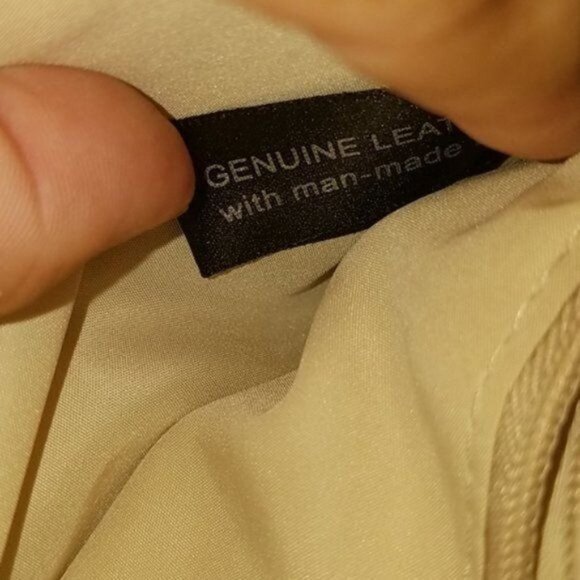 Giani Bernini Bag Crossbody White Leather Purse Handbag Satchel Women's WOMAN'S - Picture 10 of 15